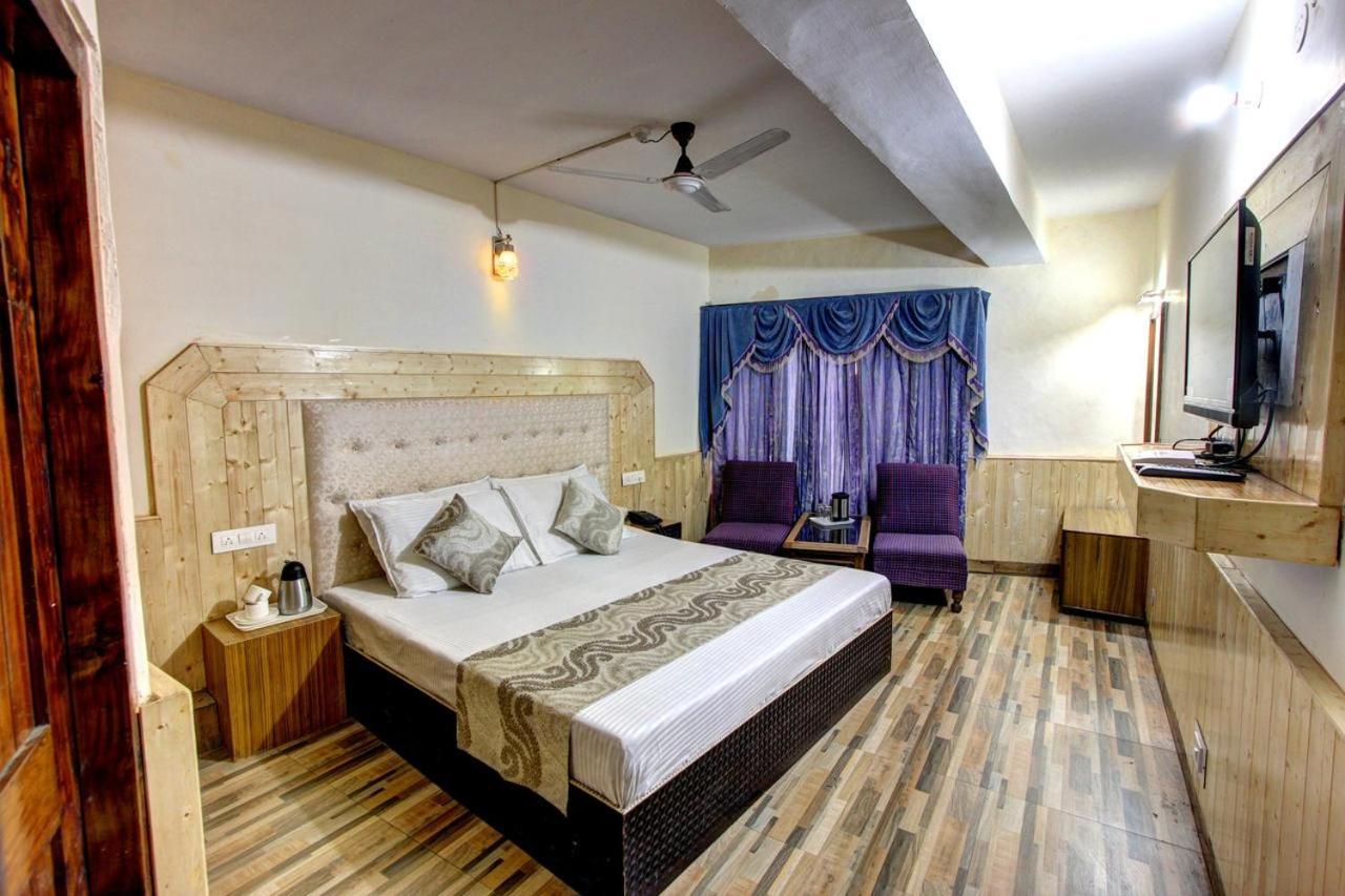 Hotel Highway Inn Manali  Exterior photo